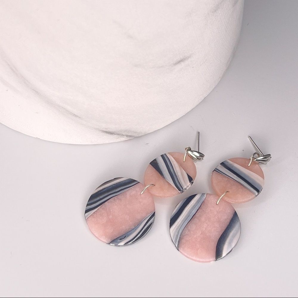 Earrings Earrings Earrings Earrings Earrings